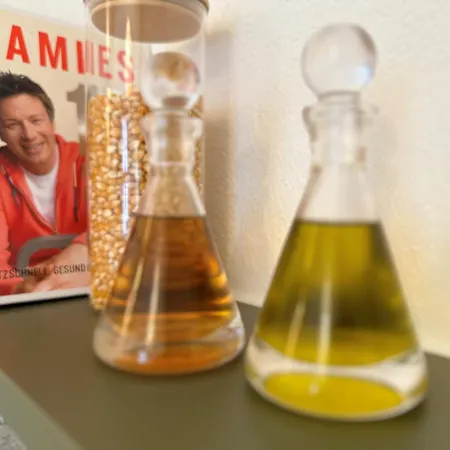 Super Zentral Mit Parkplatz, Fenster Verspiegelt Daire